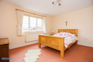 Bedroom- click for photo gallery